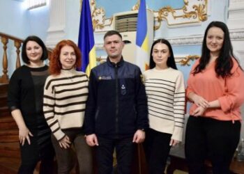 У Миколаєві для працівників ДСНС та поліції провели тренінг у рамках програми ментального здоровʼя «Ти як?» » Миколаївський Оглядач