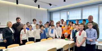 У рамках робочого візиту одну з черкаських гімназій відвідав заступник міністра  — Новини Черкащіни