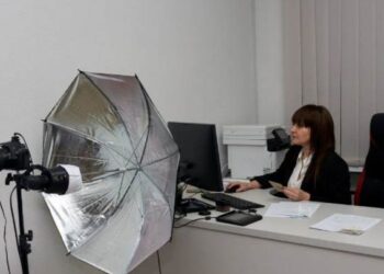 У Смілянському ЦНАПі тепер можна зареєструвати транспортний засіб та оформити посвідчення водія — Новости Черкасс