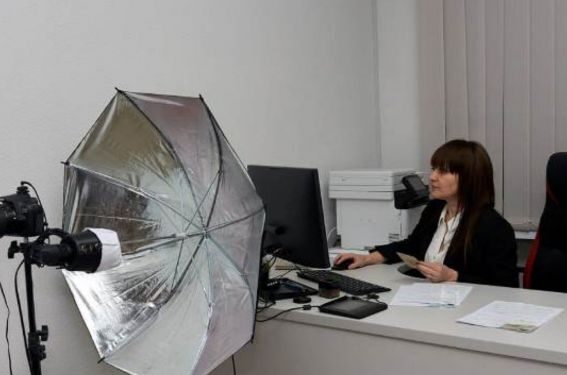 У Смілянському ЦНАПі тепер можна зареєструвати транспортний засіб та оформити посвідчення водія — Новости Черкасс