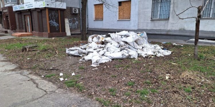 У Запоріжжі у центрі міста виявили сміттєзвалище – подробиці  | Новости Запорожья