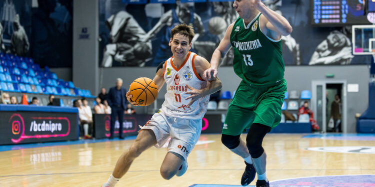 Важка перемога Кривбаса над Запоріжжям: фотогалерея – Федерація баскетболу України