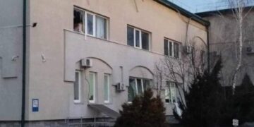 Від ракетного удару по Львову постраждали троє людей, на місці влучання виникла пожежа