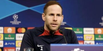 Воротар Лейпцига назвав сильні сторони Андрія Луніна перед матчем Ліги чемпіонів | Єврокубки