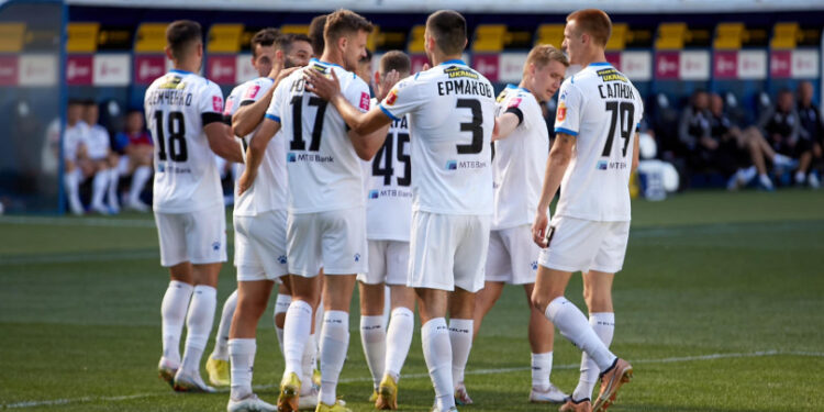 За кількістю розгромних перемог “Чорноморець” наздогнав “Металіст”