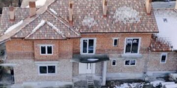 Журналісти знайшли в родини Гринкевичів прихований маєток біля Львова