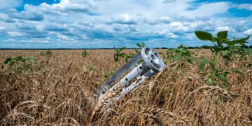 На Миколаївщині аграрії створили власний розміновувач на базі трактора МТЗ-80 – ЭКОНОМИКА