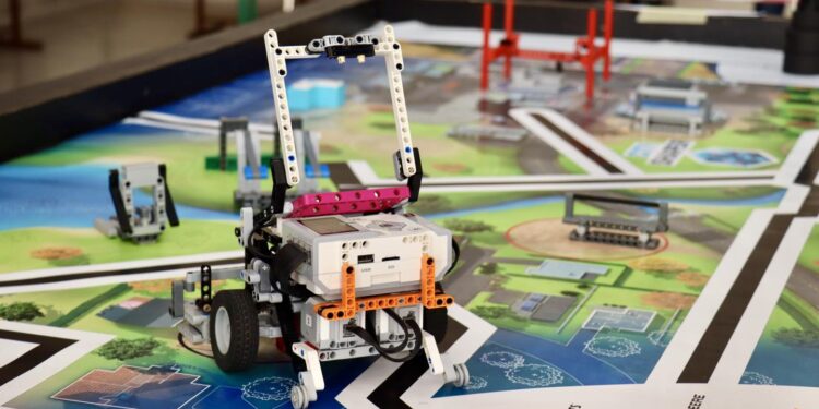 У Черкасах відбувся щорічний фестиваль із робототехніки – Новини Черкасс