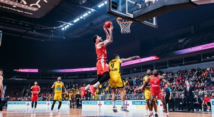 Прометей – Аріс 95:67: огляд матчу Єврокубку ВІДЕО | Баскетбол |