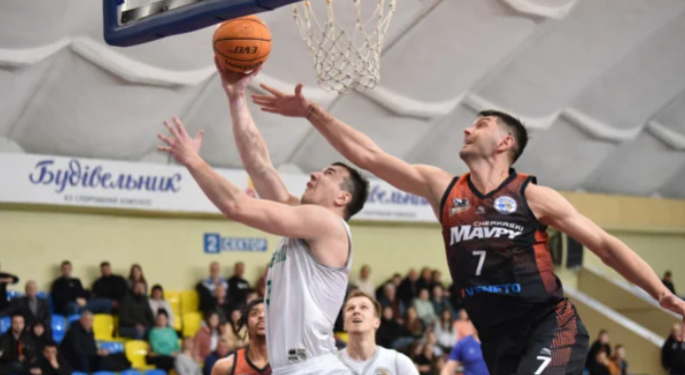 Черкаські Мавпи вдруге виграли у Запоріжжя у чвертьфінальній серії плей-оф Суперліги-2023/24 | Баскетбол |