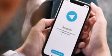 Черкаські правоохоронці викрили школяра, який адміністрував телеграмканал із порнографічним контентом