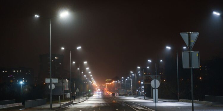 Для вулиць Полтави замовляють світильники