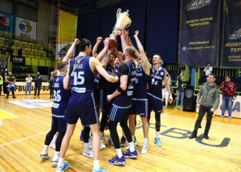 Дніпро зрівнявся з Будівельником за кількістю перемог в Кубку України – Федерація баскетболу України