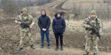 Двоє ухилянтів застрягли у рові на Одещині намагаючись втекти в Молдову