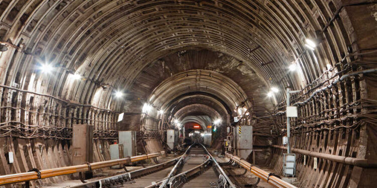 У Києві назвали причину закриття шести станцій метро: подробиці | Новини Київ
