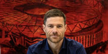 Хабі Алонсо відреагував на фантастичний камбек Байєра у матчі-відповіді 1/8 фіналу Ліги Європи | Єврокубки