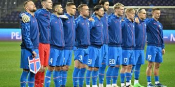 Исландия установила антирекорд в стыковом матче с Украиной