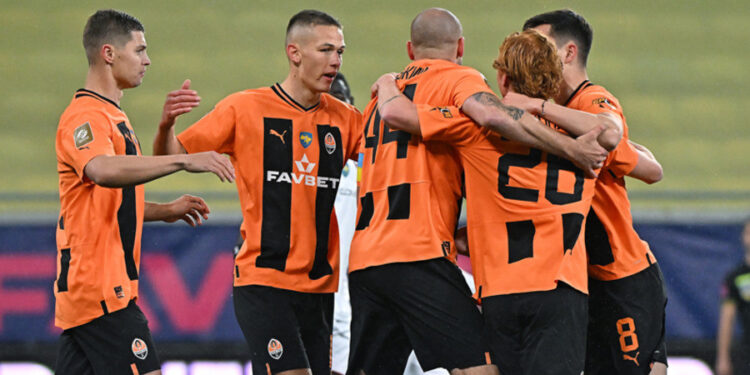 Ювілейна велика перемога “Шахтаря” на своєму полі