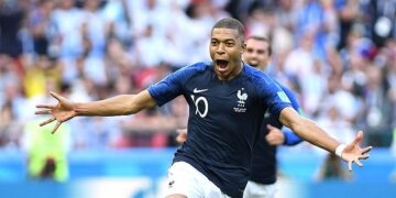 Кіліан Мбаппе висловився про взаємини з головним тренером ПСЖ Луїсом Енріке | Єврокубки