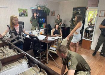 Київські прокурори скерували до суду справу секретаря військово-лікарської комісії з Одеси