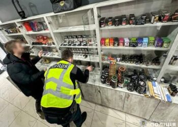 Миколаївські поліцейські вилучили з незаконного обігу контрафактної тютюнової продукції на понад три мільйона гривень » Миколаївський Оглядач