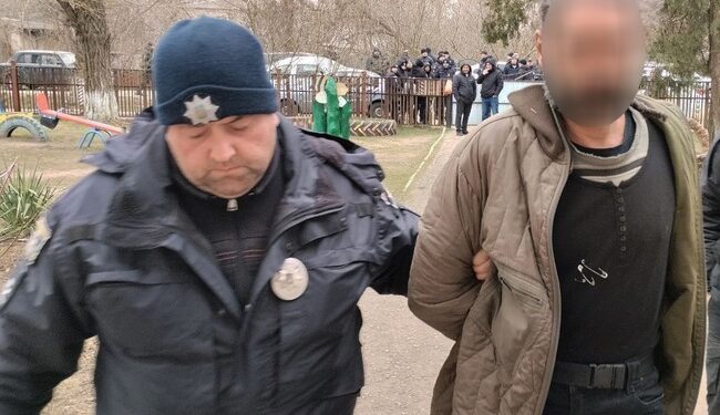 Миколаївські поліцейські знайшли викрадену дитину