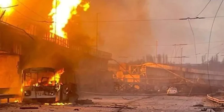 «Мир, у вас была безопасная ночь?» Пидручный отреагировал на массированный обстрел Украины | Биатлон |