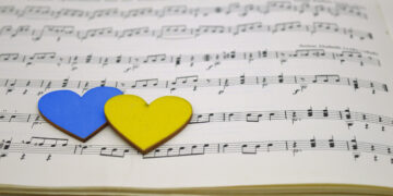 Музикант Антон Бондаренко із Запоріжжя отримав премію у Швеції | Новости Запорожья