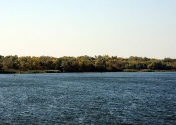 На Черкащині землі водного фонду повернуть з приватної власності державі