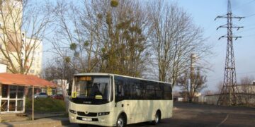 Нові комунальні автобуси вже вийшли на маршрут у Рівному