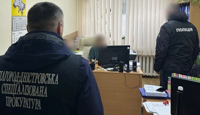 Поліцейські затримали військових за підозрою у розтраті бюджетних коштів