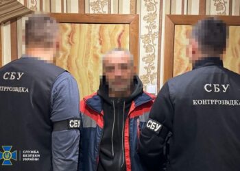 СБУ затримала колаборанта: допомагав кадировцям під час боїв за Миколаїв