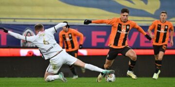 «Шахтер» переиграл «Колос» и вырвался на первое место в УПЛ