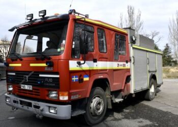 Ще один пожежний автомобіль зі Швеції передали для пожежних-добровольців з Миколаївщини » Миколаївський Оглядач