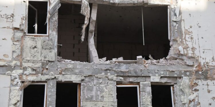 Що херсонці мають зробити у разі влучання в оселю: алгоритм дій – Херсон