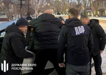 Справу військкома з Білгорода-Дністровського про допомогу ухилянтам скерували до суду