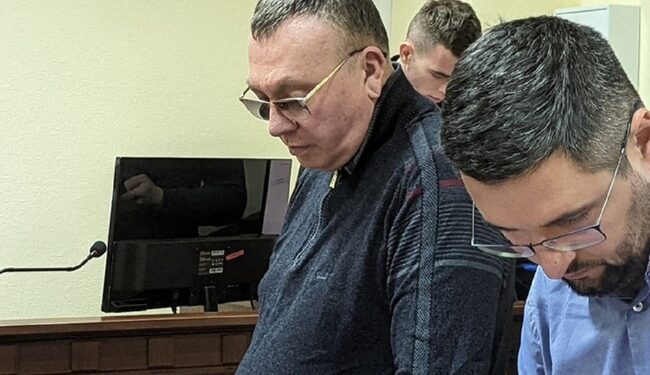 Судді, який підбурював чоловіка до підкупу своїх колег, продовжили термін відсторонення від роботи