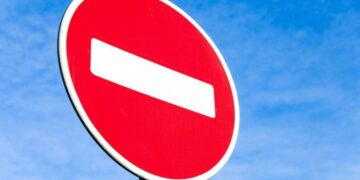 У Дніпрі перекриють дорогу на Богдана Хмельницького: схема об’їзду |  |  