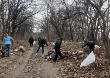 У Кам’янці розпочався сезон весняного прибирання — Новости Черкасс