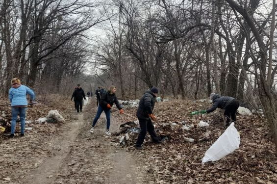 У Кам’янці розпочався сезон весняного прибирання — Новости Черкасс