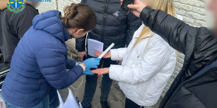 У Кропивницькому відправили під домашній арешт доцентку університету імені В.Винниченка. ФОТО |  – Новини Кропивницького і Кіровоградщини