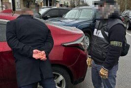 У Миколаєві на хабарі затримано службовця Південного міжрегіонального управління Державної служби з питань праці » Миколаївський Оглядач