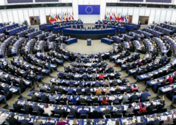 Європарламент схвалив резолюцію із закликом підтримувати Україну зброєю до перемоги – Экономика