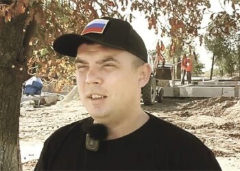 Забезпечував школи російськими підручниками “історії”: гауляйтеру Михайлівки на Херсонщині оголошено підозру