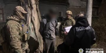 Заробляли мільйони щомісяця: затримано наркоторговців на чолі з одеситкою