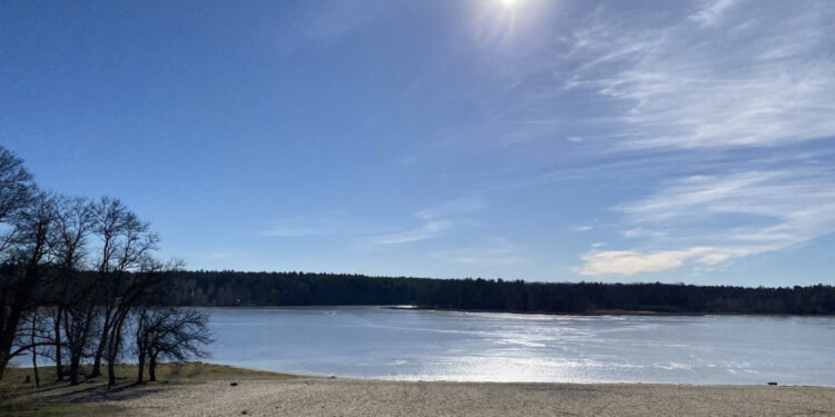 Житомирщина під дією антициклону: якою буде погода у перші дні березня | Журнал Житомира