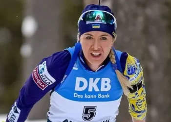 ﻿Джима и Меркушина выступят в масс-старте в Голменколлене | Биатлон |