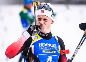 ﻿Йоханнес Бё сравнялся с Фуркадом по количеству медалей на этапах Кубка мира | Биатлон |