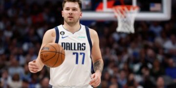 Стали відомі претенденти на індивідуальні нагороди сезону в НБА | Баскетбол |