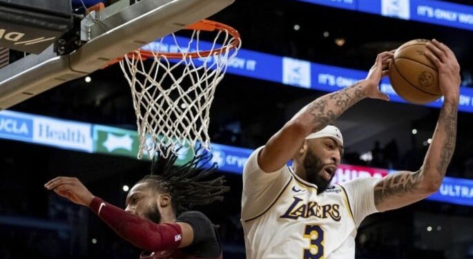Результати матчів НБА: Лейкерс перемогли Клівленд, Денвер розгромив Атланту | Баскетбол |